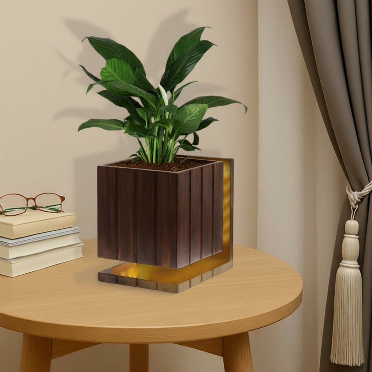 AuraCube Planter and LED Glow Lamp